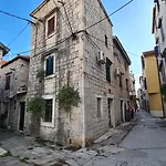 Chippy Kaštela