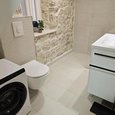 Chippy Каштела