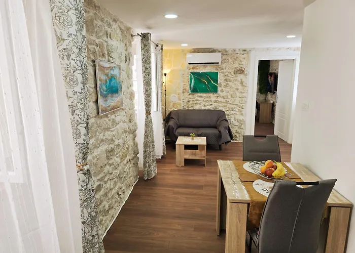 Chippy 아파트 Kaštela